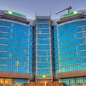 Holiday Inn Abu Dhabi, An Ihg Hotel